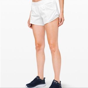 SOLD NWOT Lululemon Hotty Hot Short II 4” long